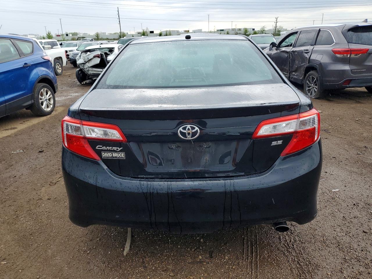 2012 TOYOTA CAMRY