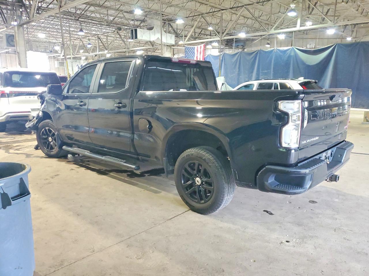 2021 CHEVROLET Silverado
