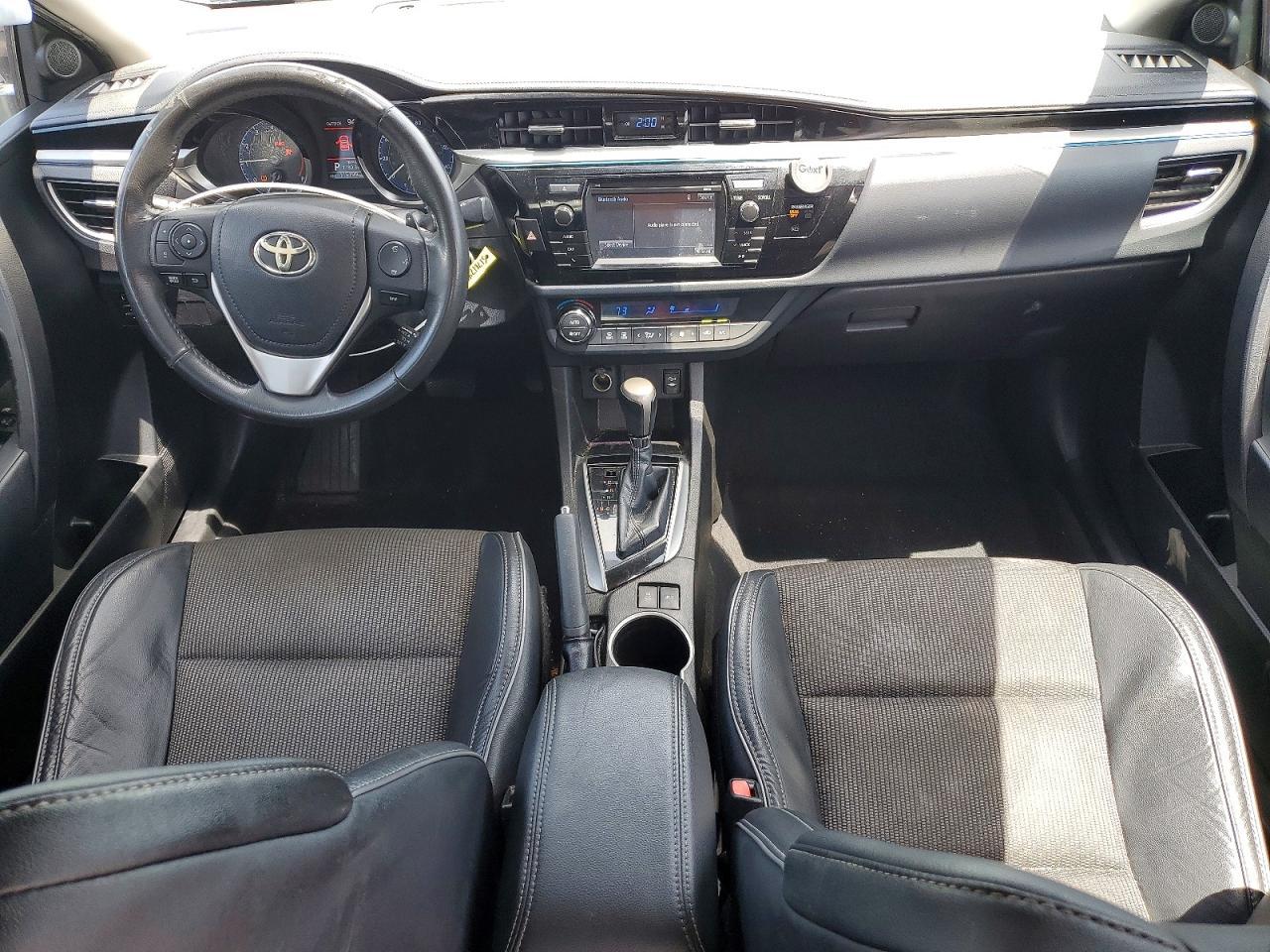 2015 TOYOTA COROLLA