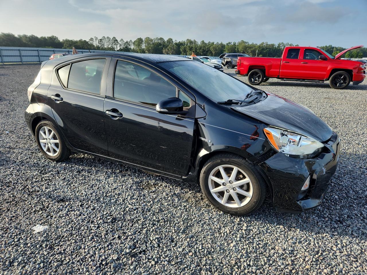 2012 TOYOTA Prius c