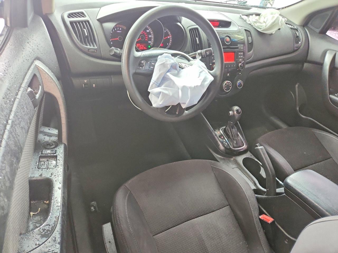 2011 KIA FORTE