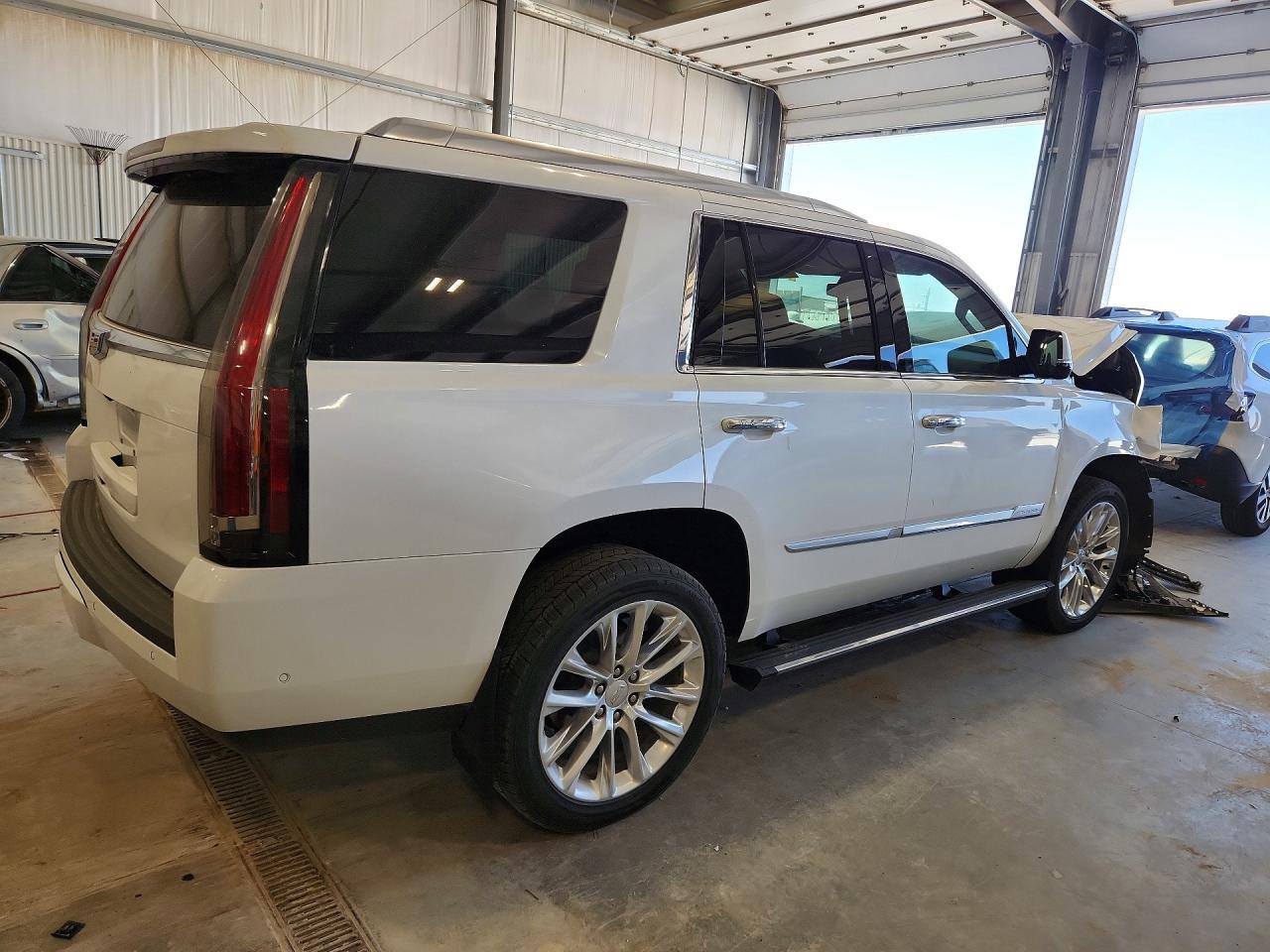 2020 CADILLAC ESCALADE