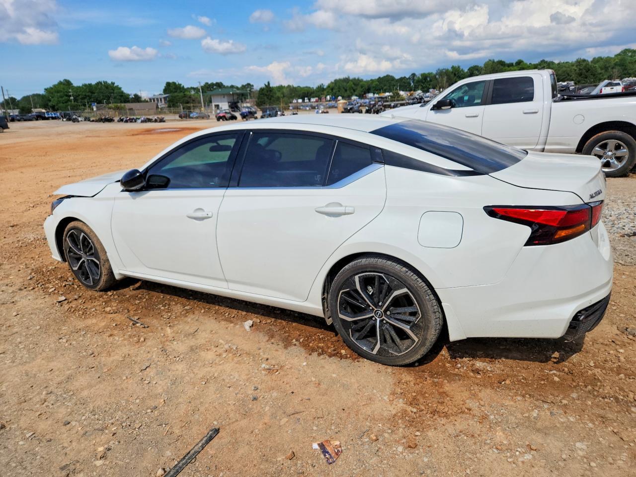2025 NISSAN ALTIMA