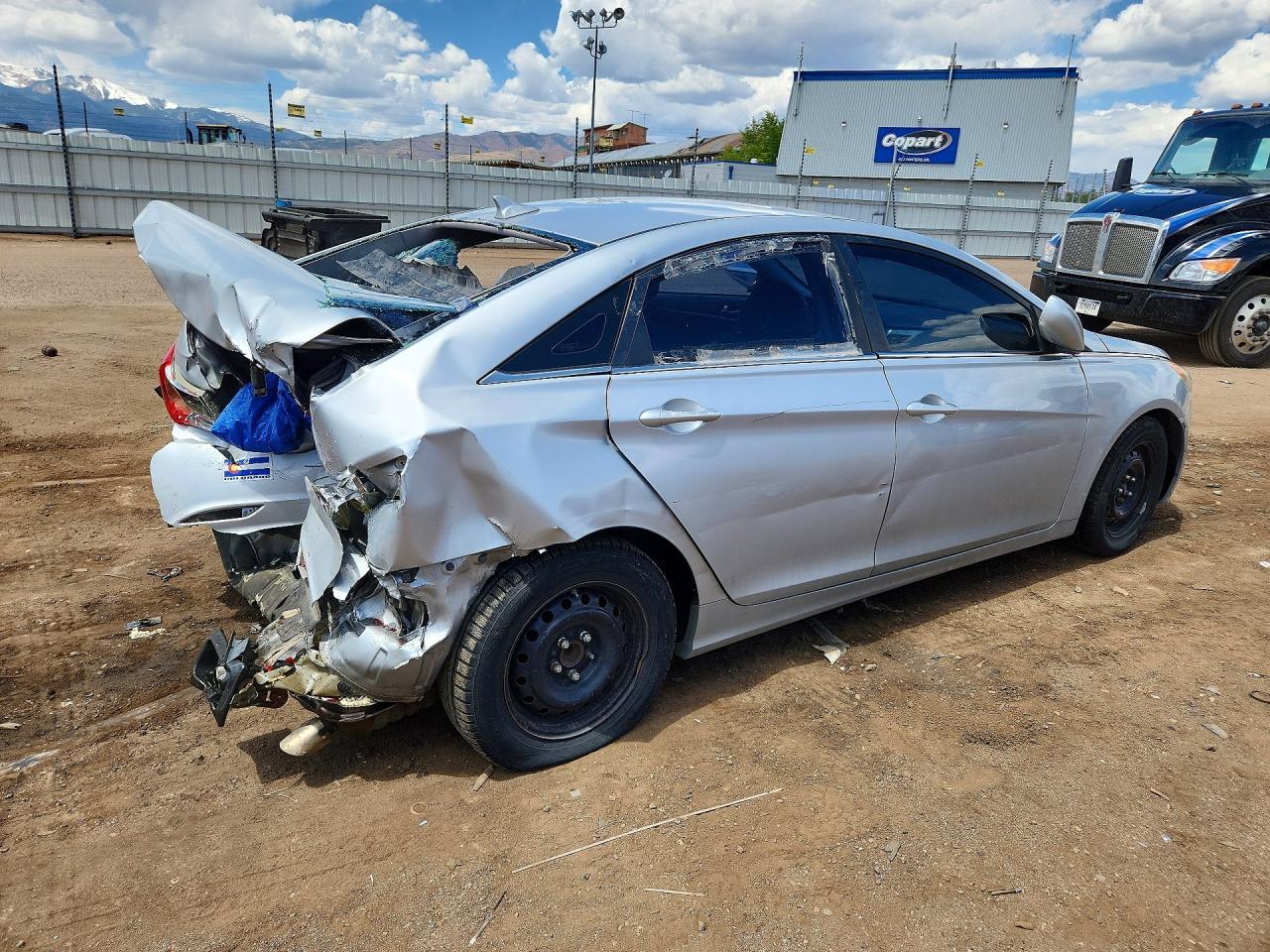 2011 HYUNDAI SONATA