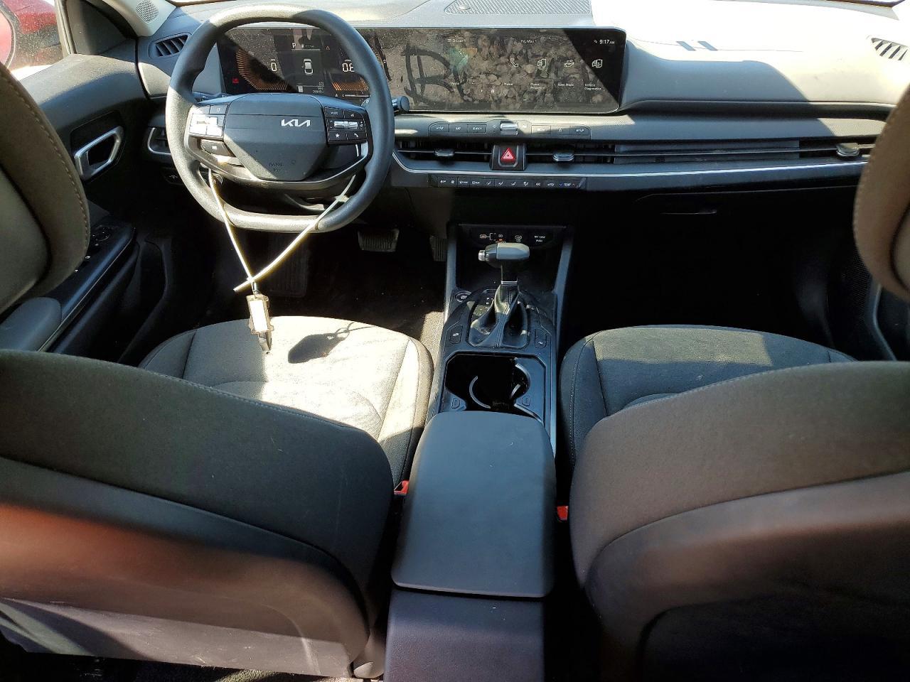 2025 KIA K4