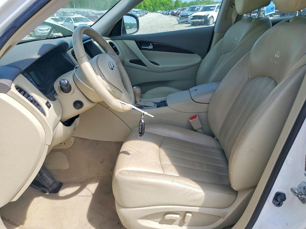 2010 INFINITI EX35