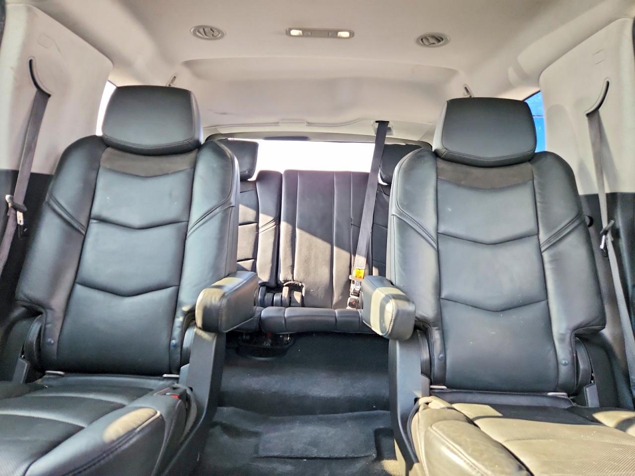 2018 CADILLAC ESCALADE