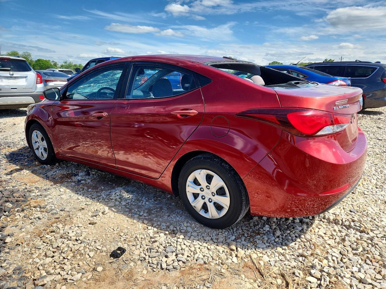2016 HYUNDAI ELANTRA