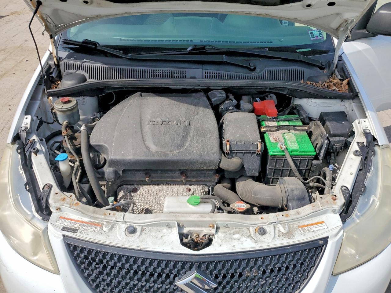 2013 SUZUKI SX4