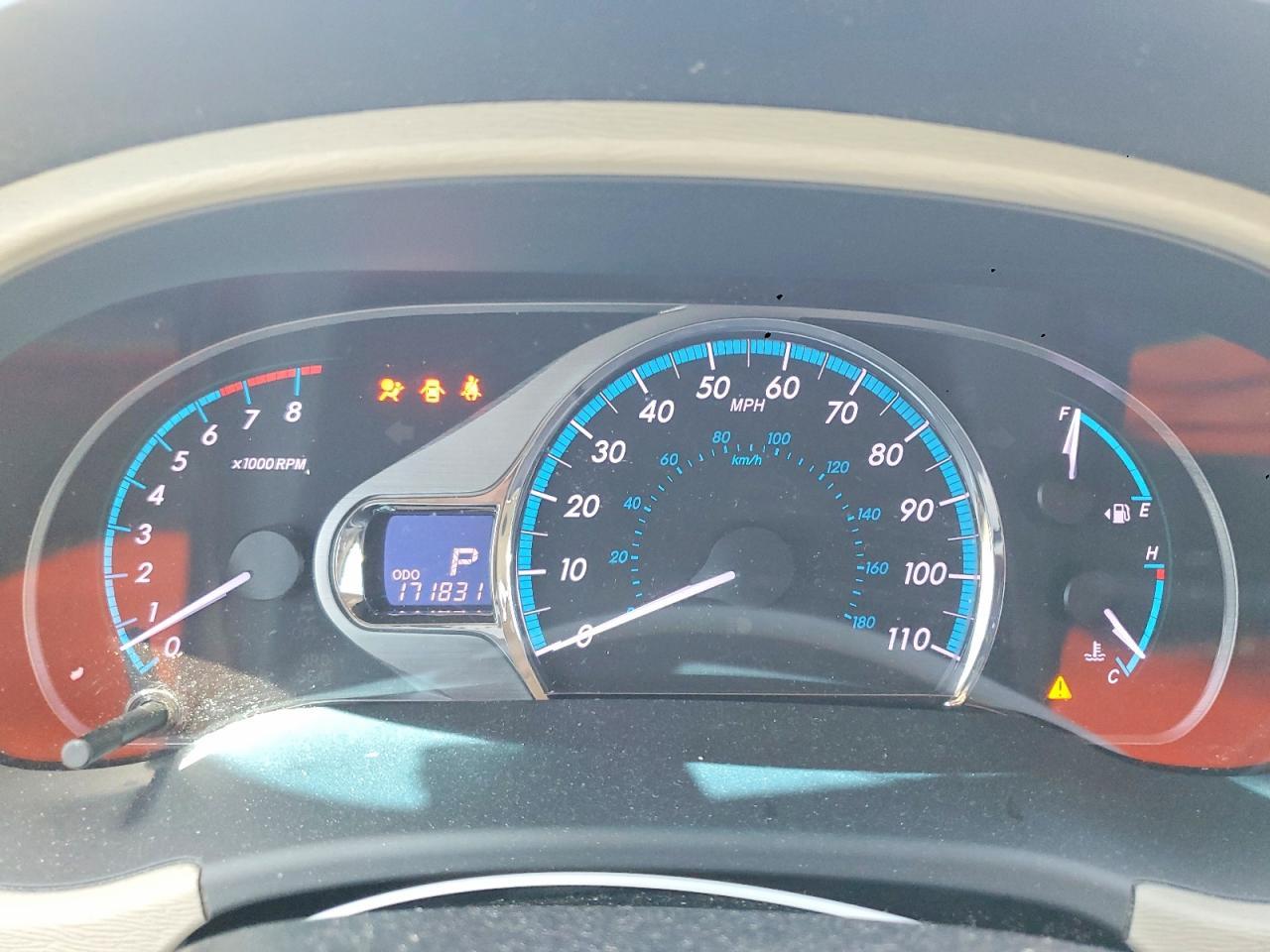 2013 TOYOTA SIENNA
