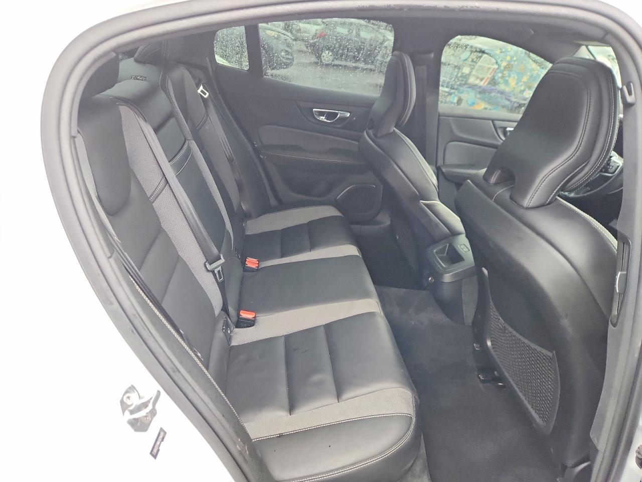 2019 VOLVO S60