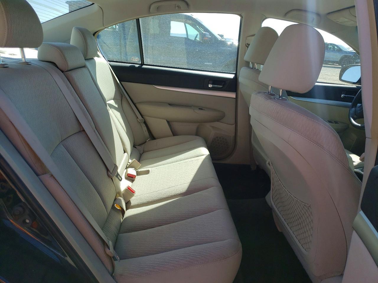 2012 SUBARU Legacy