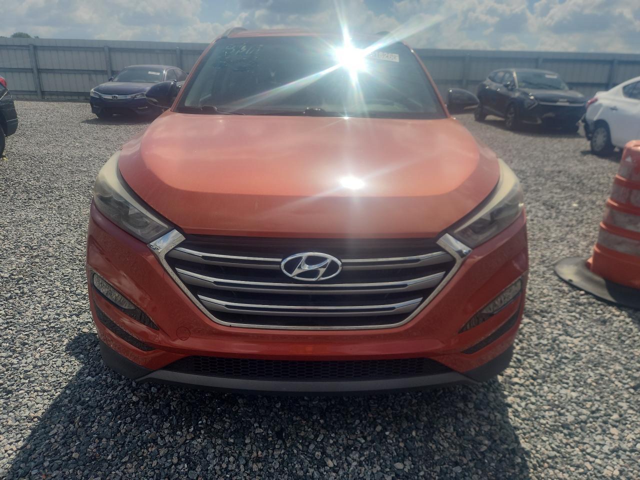 2016 HYUNDAI TUCSON