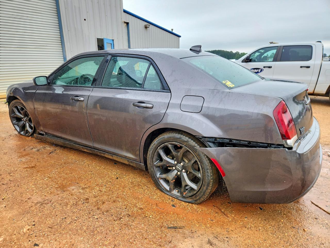 2021 CHRYSLER 300