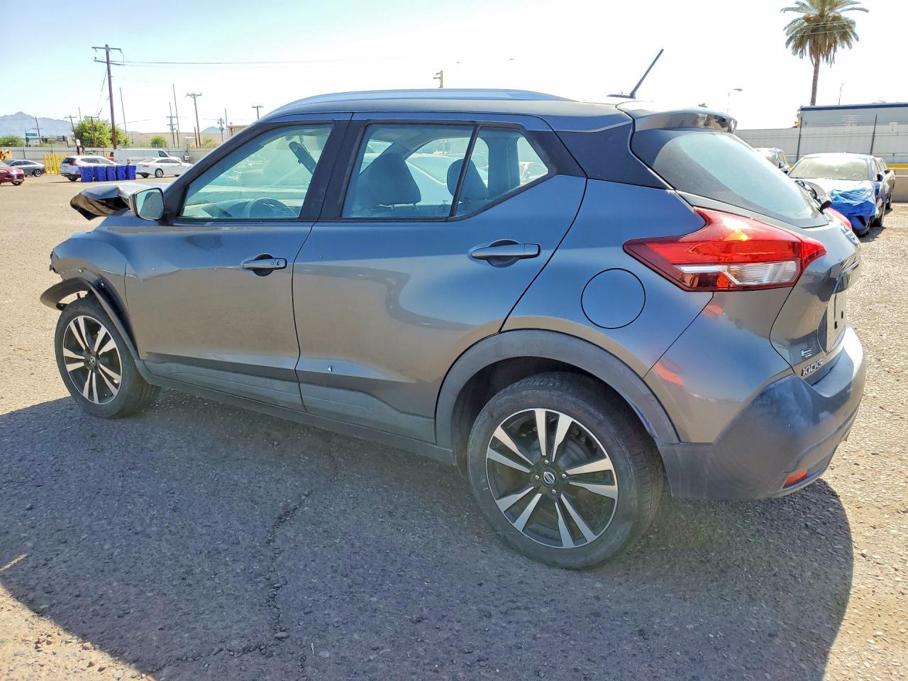2019 NISSAN KICKS