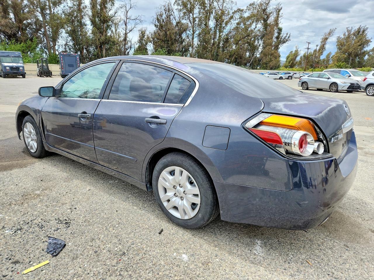 2012 NISSAN ALTIMA