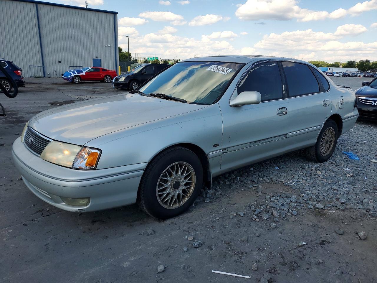 1999 TOYOTA Avalon