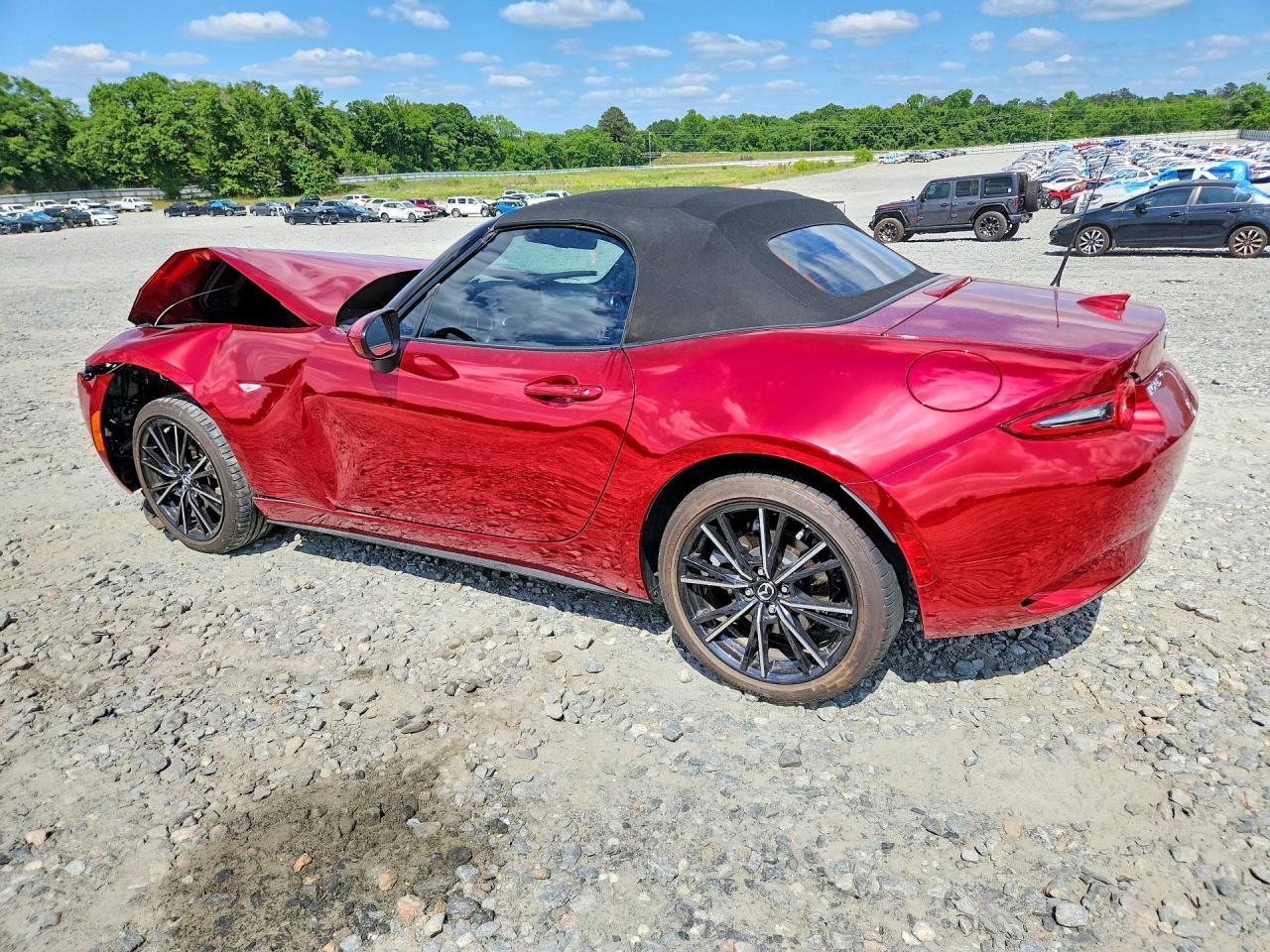 2024 MAZDA MX-5 Miata