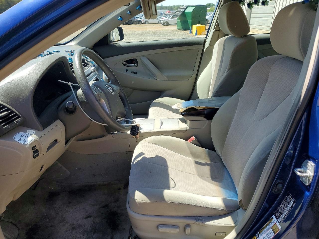 2010 TOYOTA CAMRY