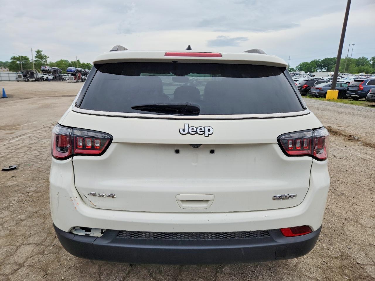 2018 JEEP Compass