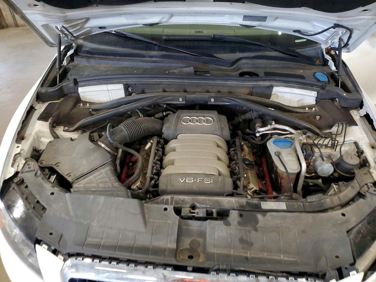 2010 AUDI Q5