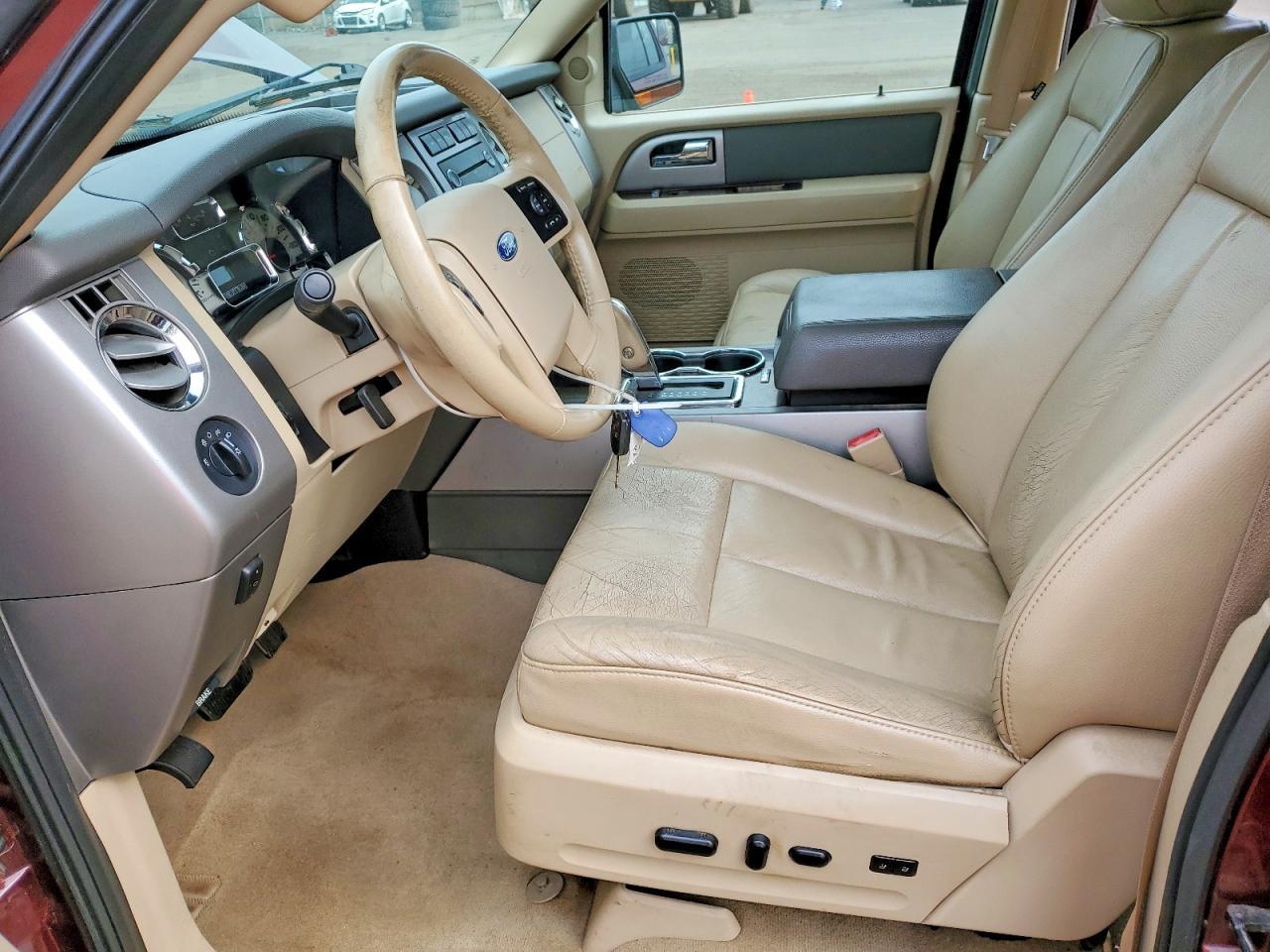 2013 FORD Expedition