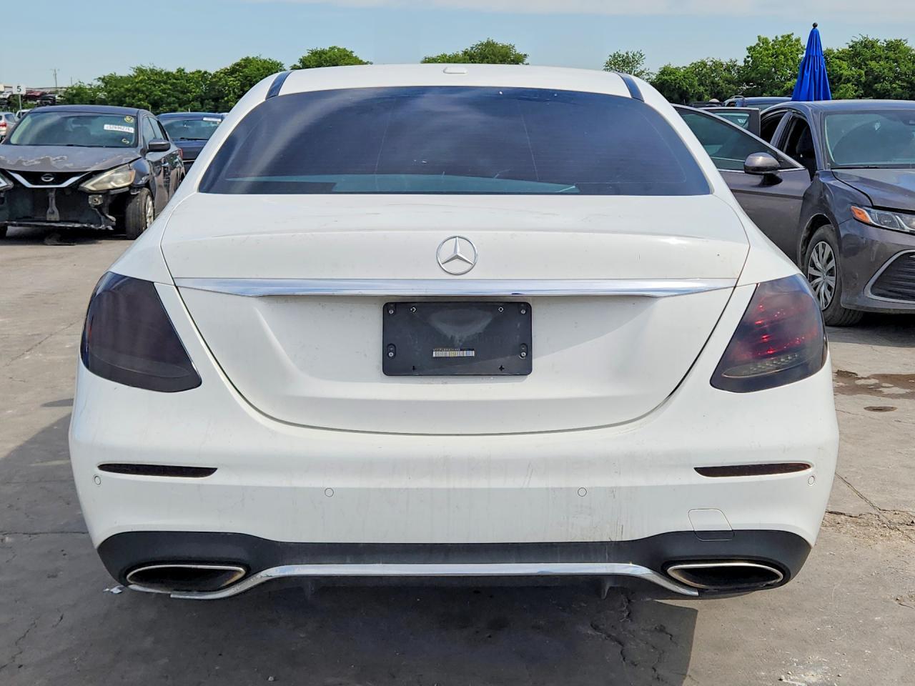 2017 MERCEDES-BENZ E-Class