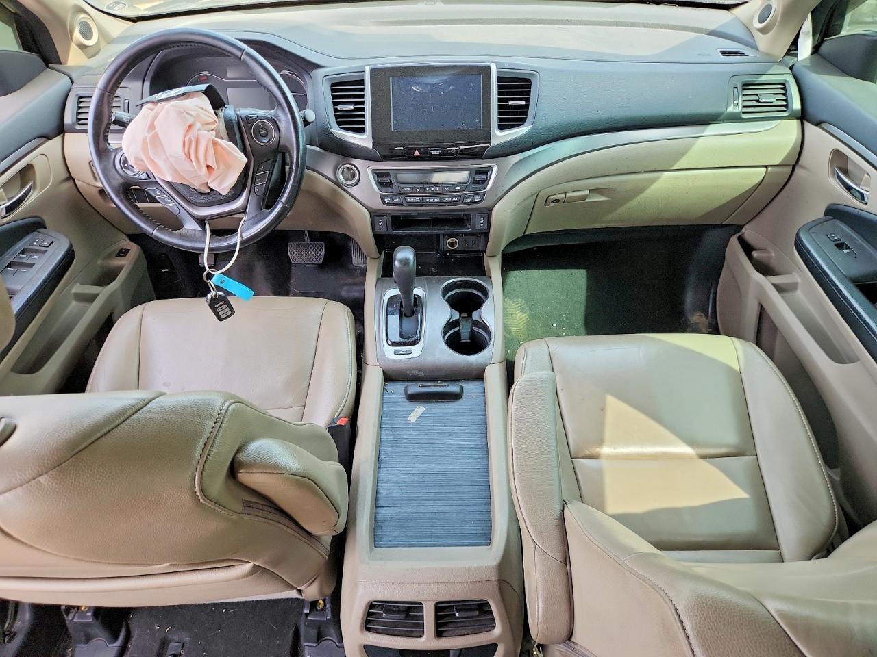 2016 HONDA PILOT