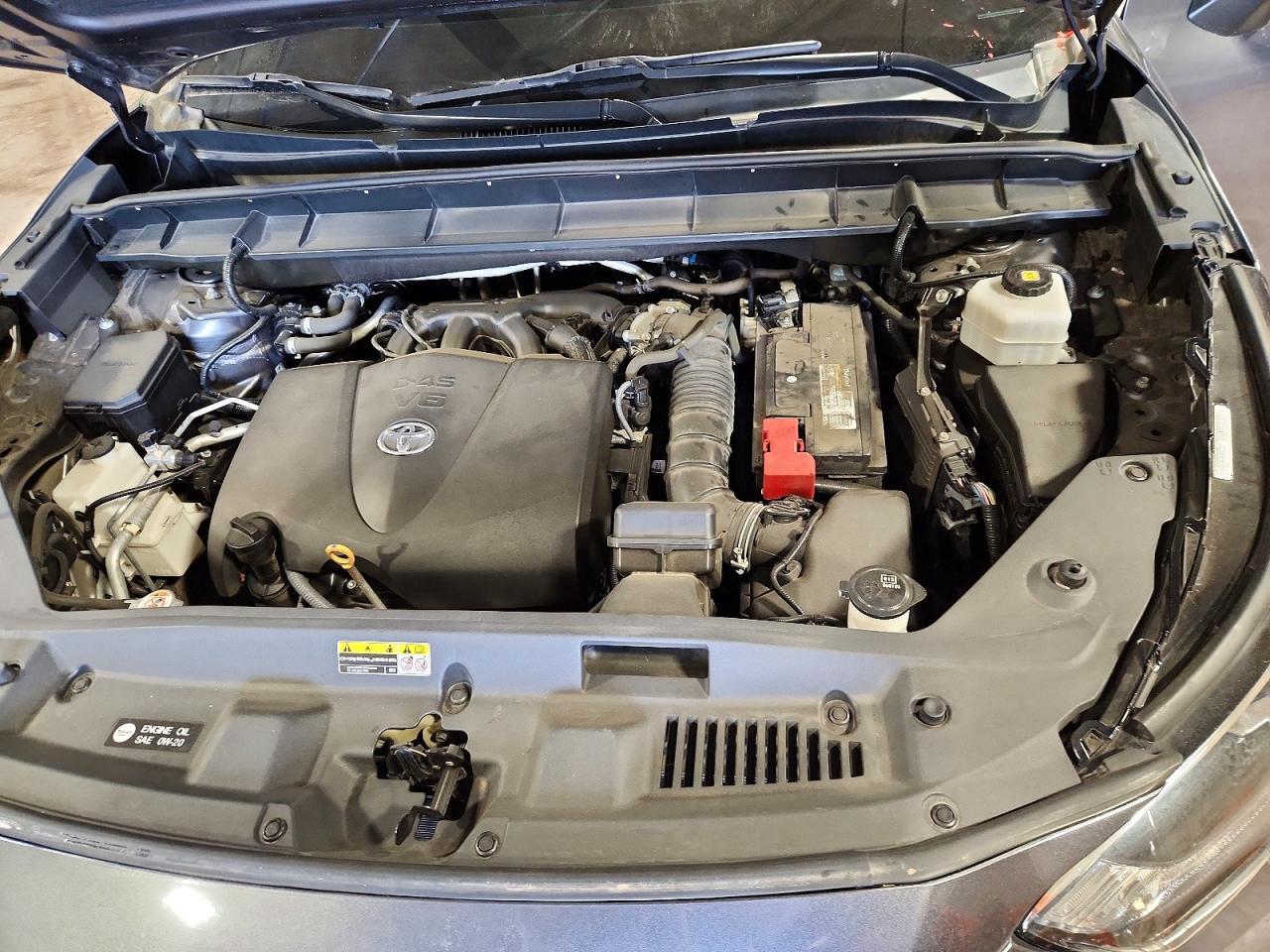 2021 TOYOTA HIGHLANDER