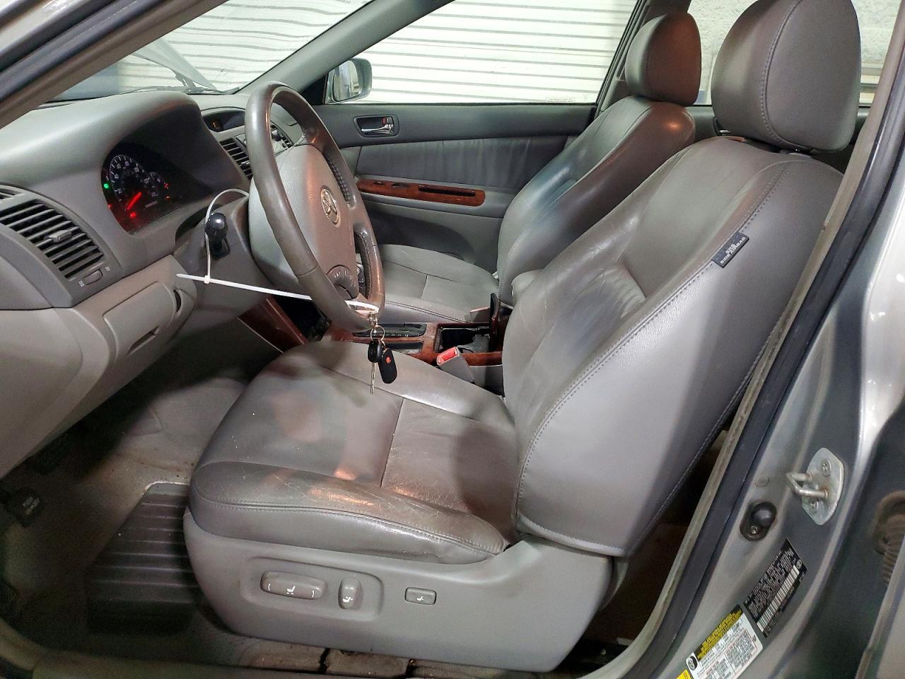 2005 TOYOTA CAMRY