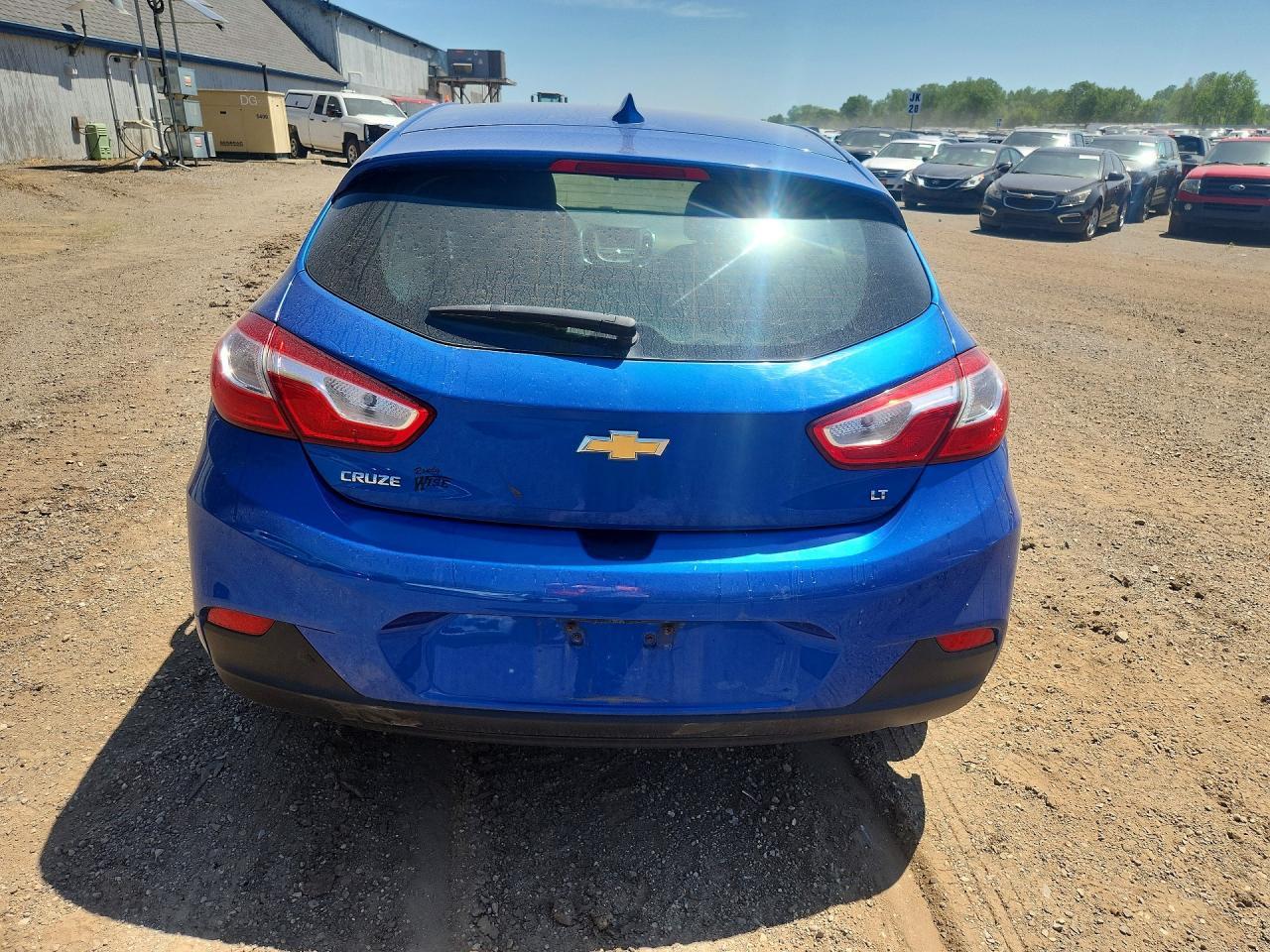 2017 CHEVROLET CRUZE