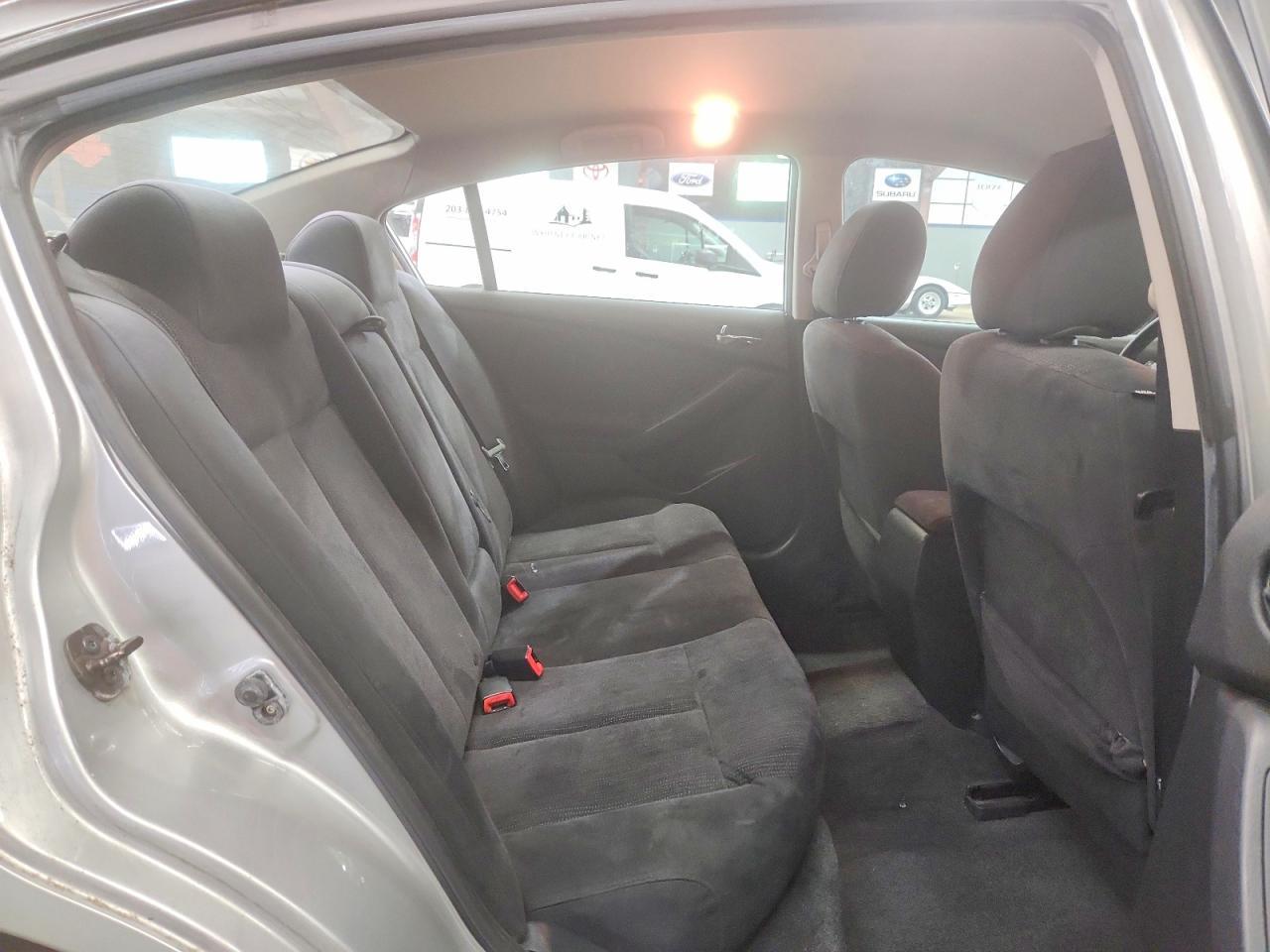 2010 NISSAN ALTIMA