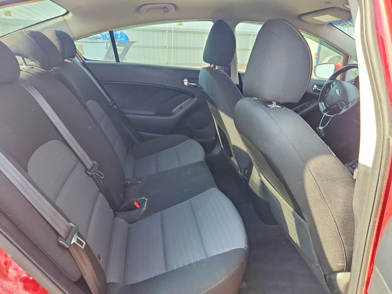 2017 KIA FORTE