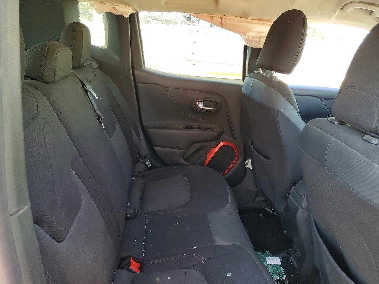 2016 JEEP Renegade