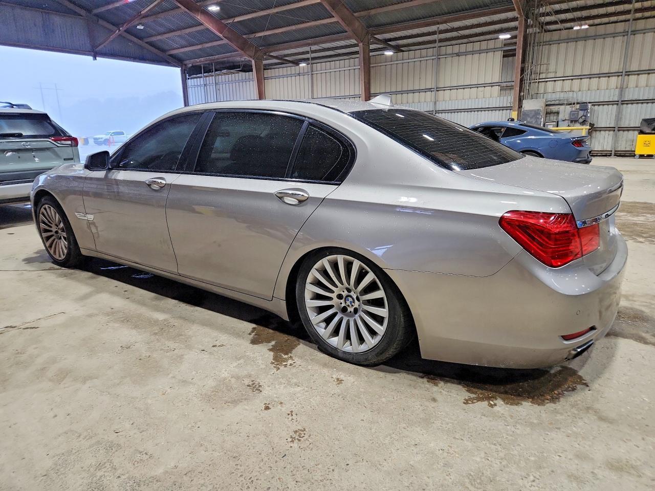 2009 BMW 7 series