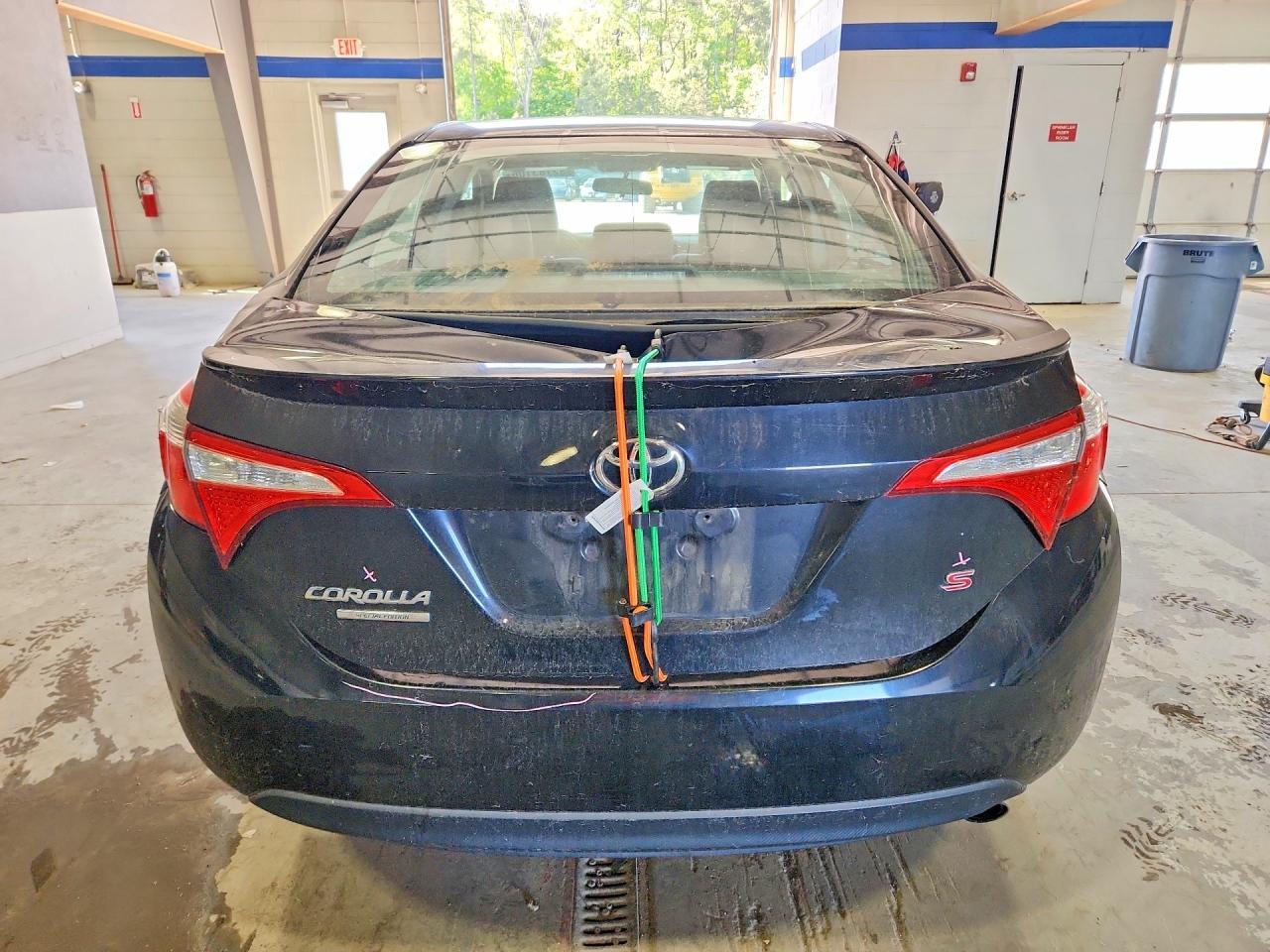 2016 TOYOTA COROLLA