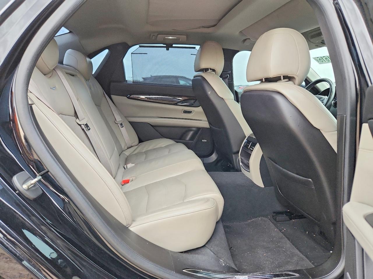 2016 CADILLAC CT6