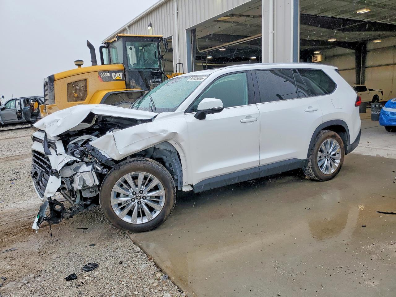2024 TOYOTA HIGHLANDER
