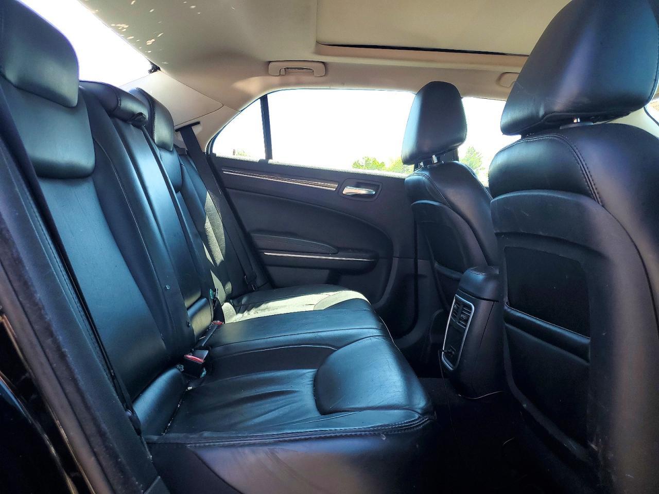 2017 CHRYSLER 300