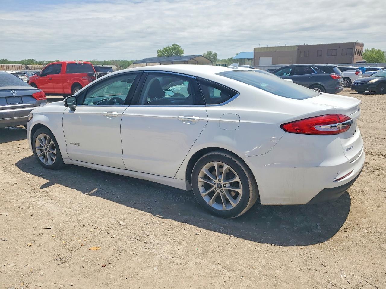 2019 FORD FUSION