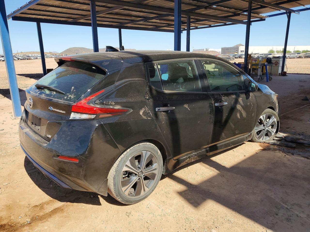 2020 NISSAN LEAF