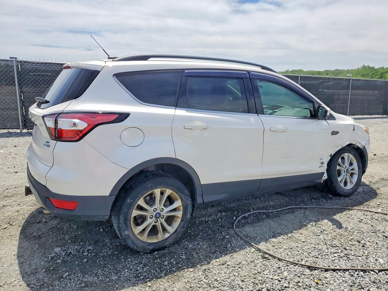 2018 FORD ESCAPE