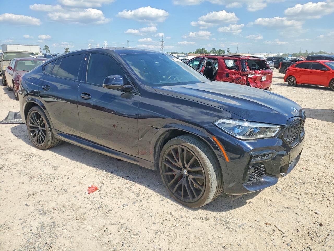 2022 BMW X6