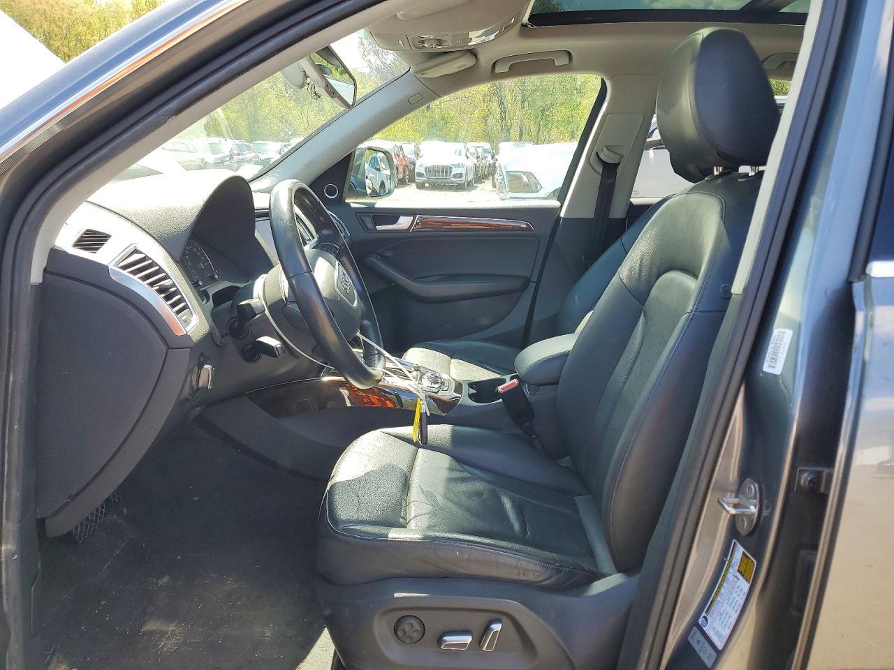 2014 AUDI Q5