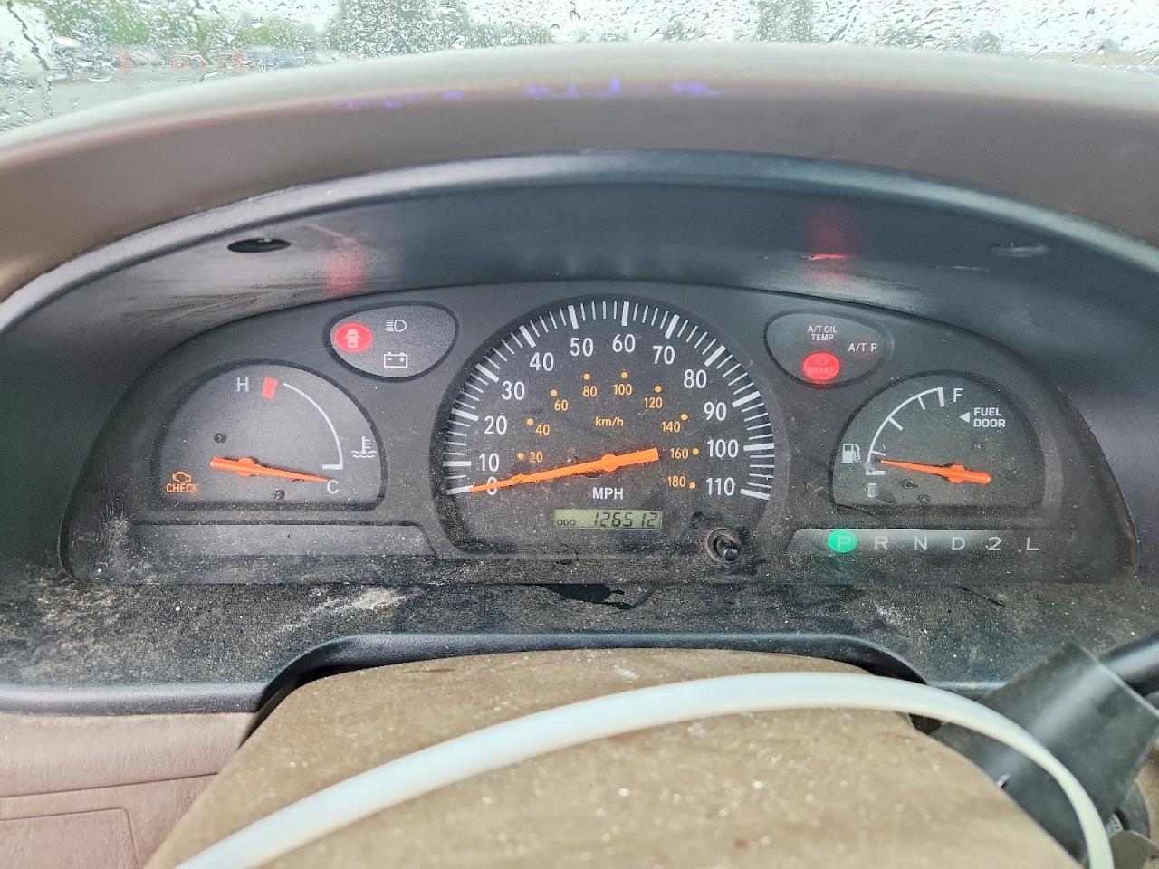 2004 TOYOTA TUNDRA