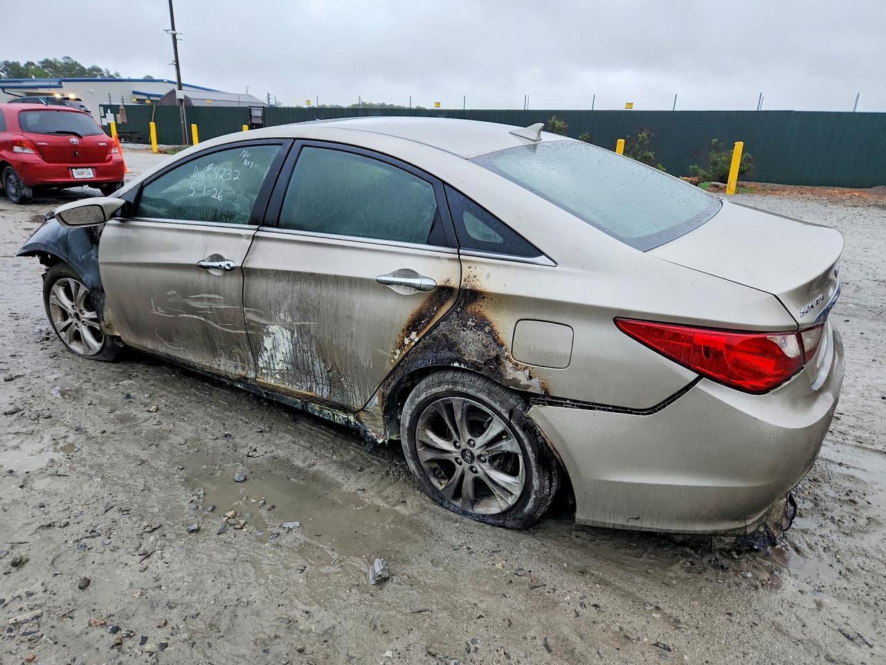 2011 HYUNDAI SONATA