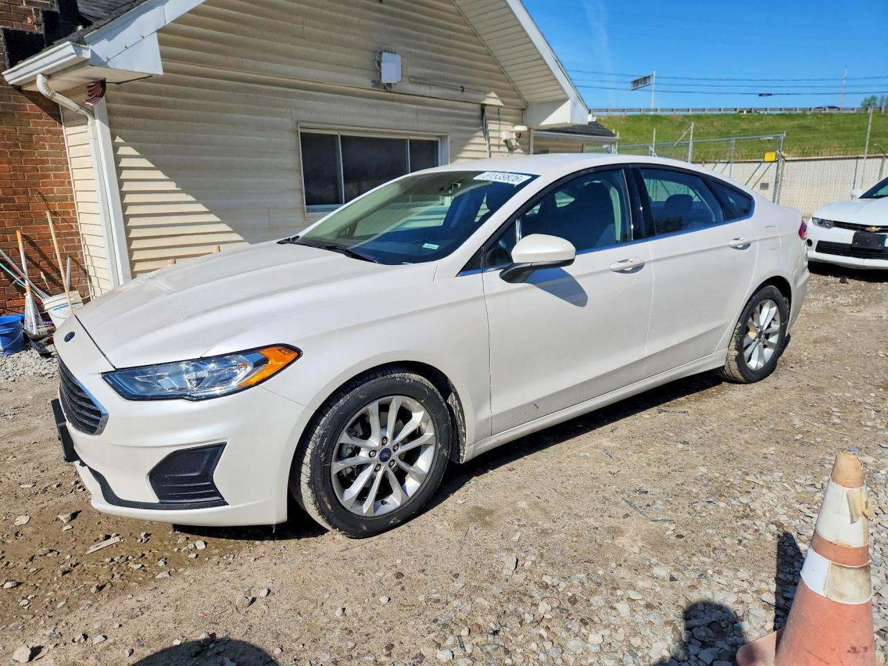 2019 FORD FUSION