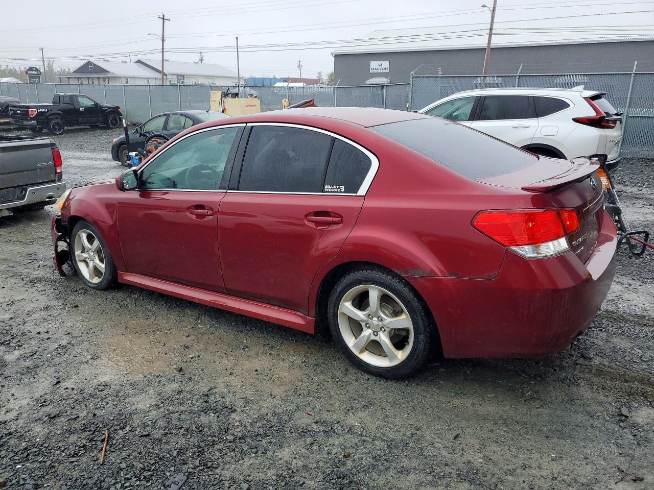 2011 SUBARU Legacy
