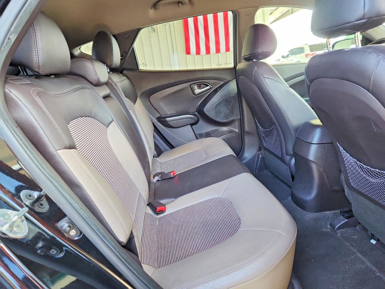 2012 HYUNDAI TUCSON