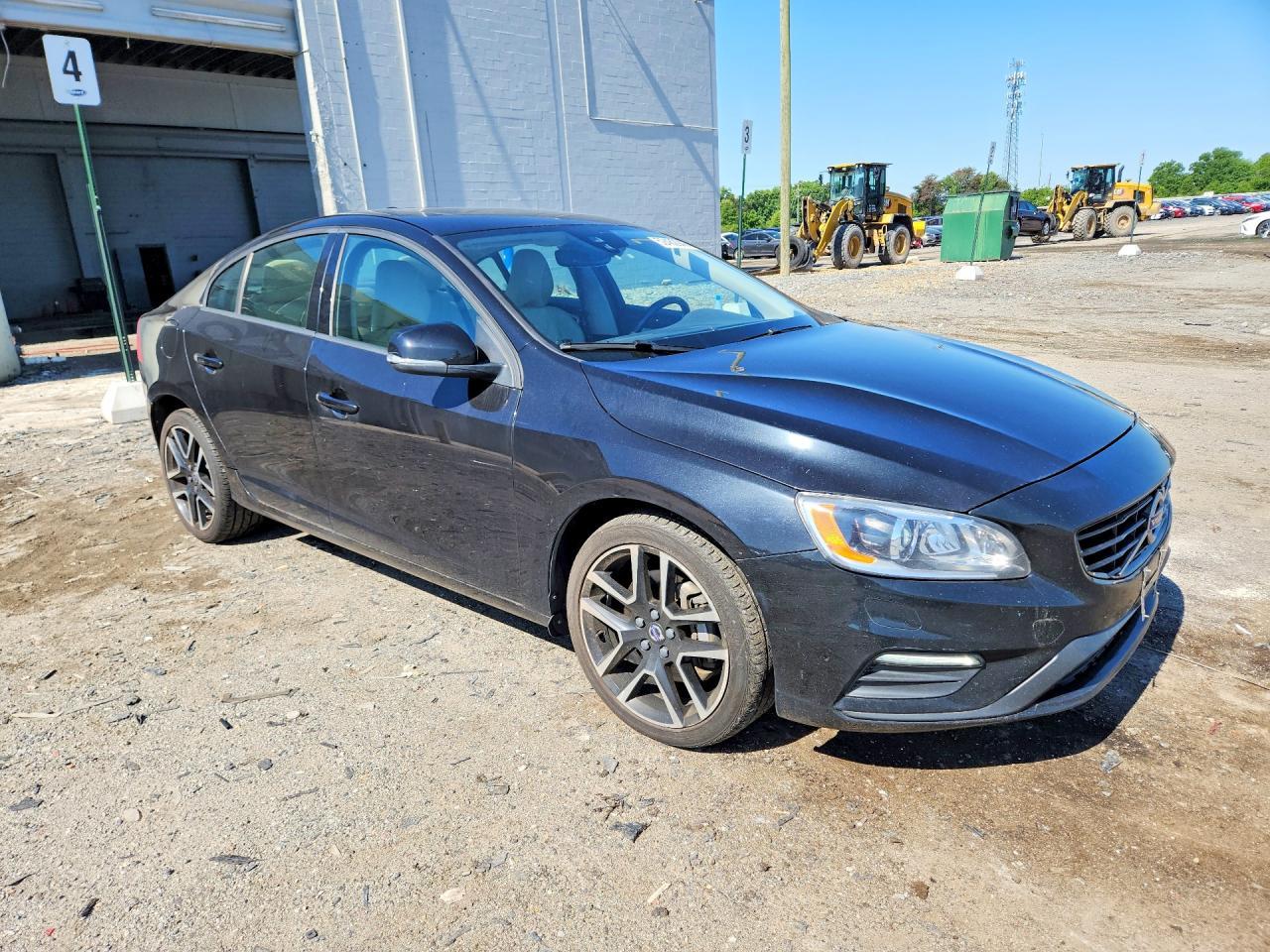 2018 VOLVO S60